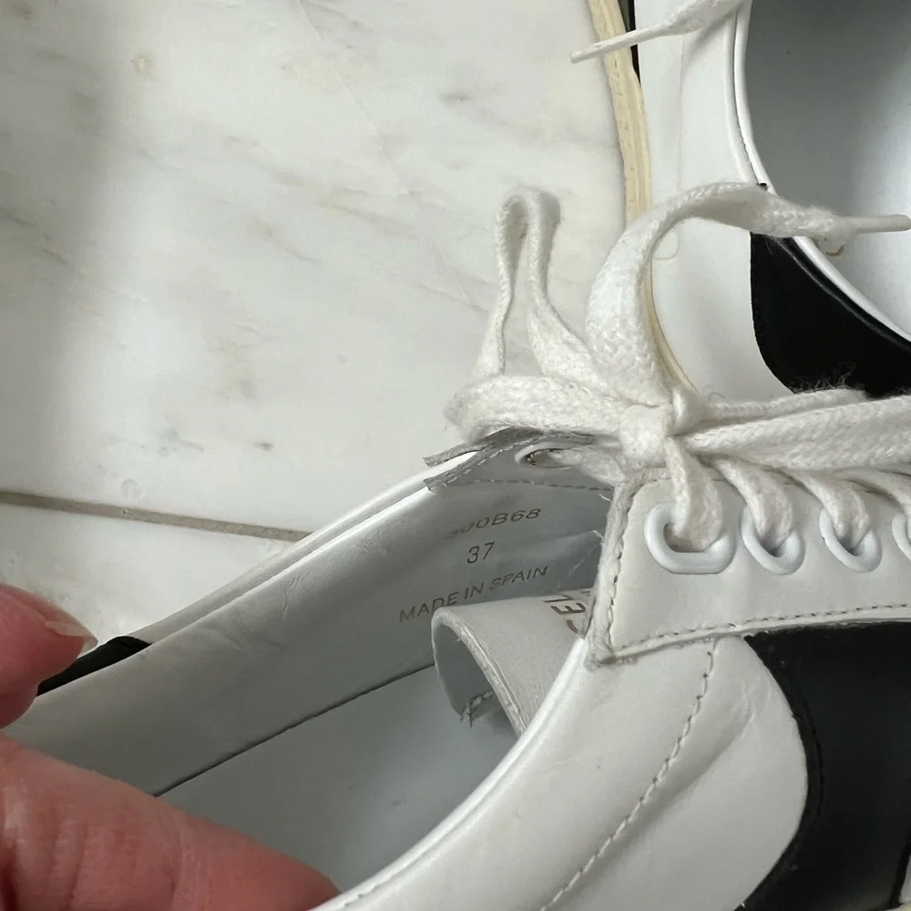 Celine Sneakers - Picture 7 of 7
